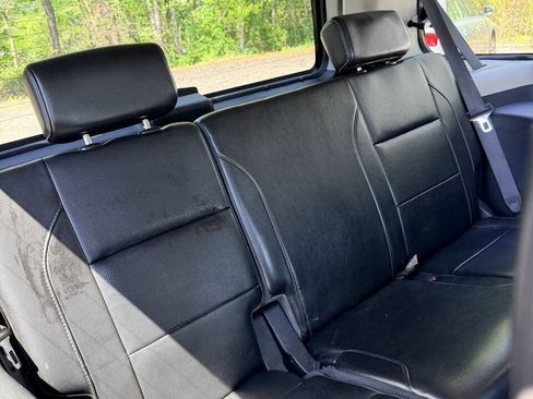 Used 2015 Nissan Armada Platinum w/ 2nd Row Captain Seat Package AWD/4WD image 14