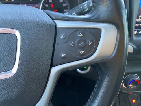 Used 2020 GMC Terrain SLT image 6