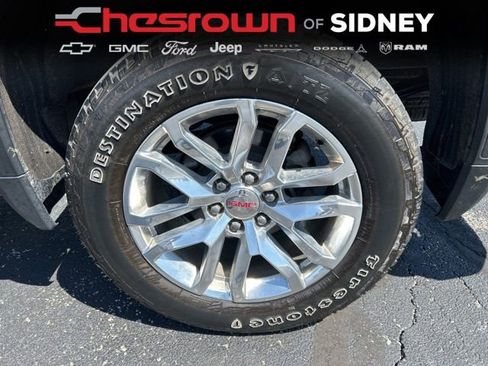 Used 2019 GMC Sierra 1500 SLT w/ SLT Premium Package AWD/4WD image 18
