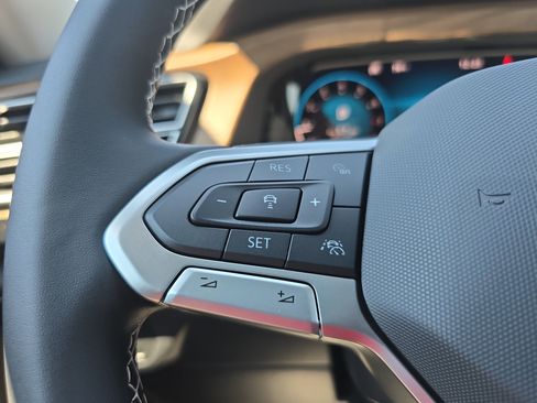 New 2026 Volkswagen Atlas SE AWD/4WD image 16