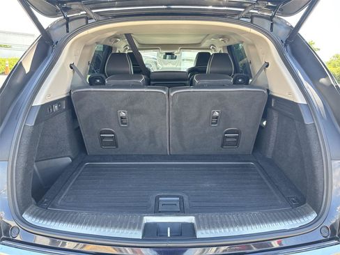 Used 2022 Acura MDX SH-AWD w/ Advance Package image 23