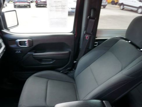 Used 2022 Jeep Wrangler Willys image 26