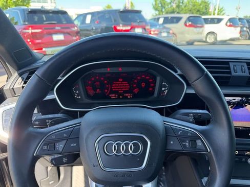 Used 2023 Audi Q3 2.0T Premium AWD/4WD image 15