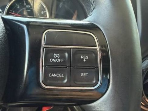 Used 2015 Jeep Wrangler Unlimited Sahara AWD/4WD image 19