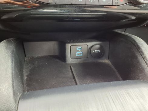 Used 2022 Ford Escape SE w/ SE Sport Appearance Package AWD/4WD image 8