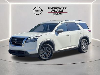 Used 2024 Nissan Pathfinder SV