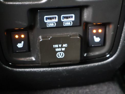 Used 2024 Dodge Durango GT image 21