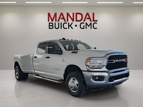 Used 2024 RAM 3500 Big Horn image 4