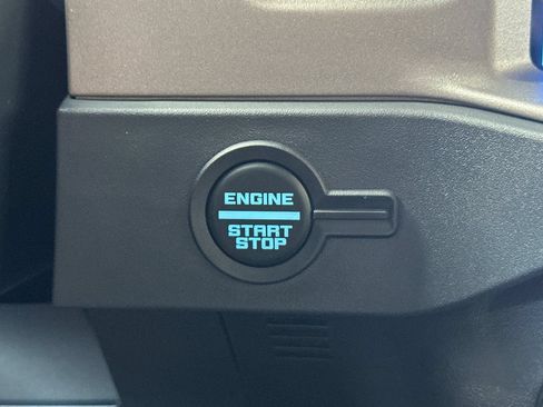 New 2026 Ford Bronco Outer Banks w/ Sasquatch Package AWD/4WD image 23