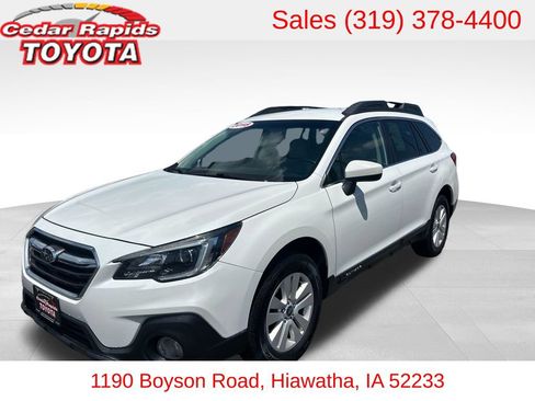 Used 2018 Subaru Outback 2.5i Premium AWD/4WD image 1