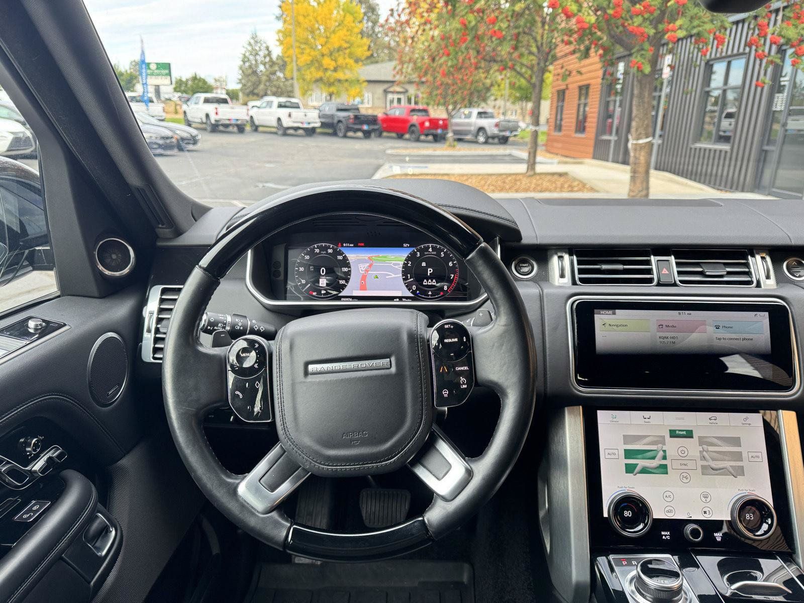 Used 2020 Land Rover Range Rover HSE AWD/4WD image 13