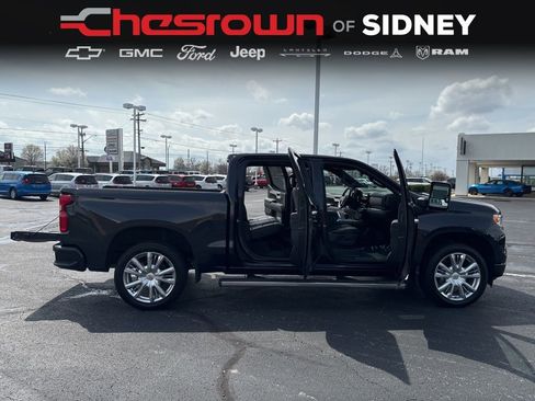 Used 2024 Chevrolet Silverado 1500 High Country w/ High Country Premium Package image 18