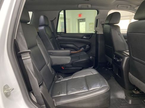 Used 2018 Chevrolet Tahoe Premier image 17