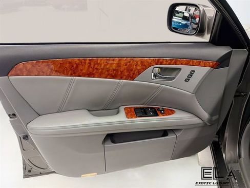Used 2007 Toyota Avalon Limited FWD image 17