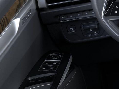 New 2026 Cadillac Escalade Platinum Luxury w/ LPO, Floor Liner Package AWD/4WD image 22