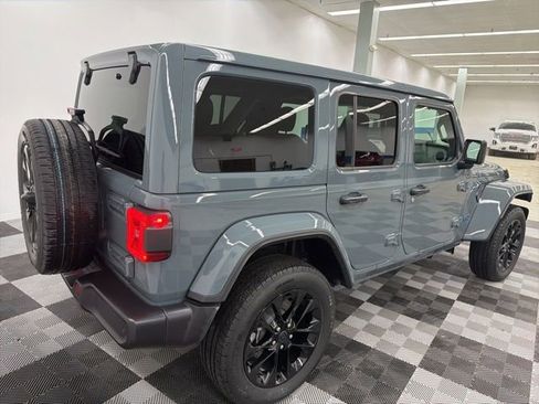 Used 2025 Jeep Wrangler Sahara 4xe w/ Safety Group image 7