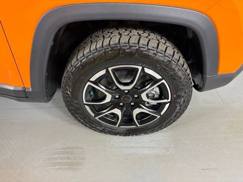 New 2026 Jeep Compass Trailhawk w/ Trailer Tow Group image 11