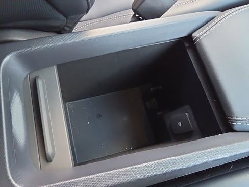 Used 2024 Ford Mustang Mach-E Select w/ Comfort Package Lite image 17