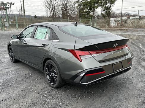 New 2026 Hyundai Elantra SEL Sport Premium w/ Cargo Package FWD image 5