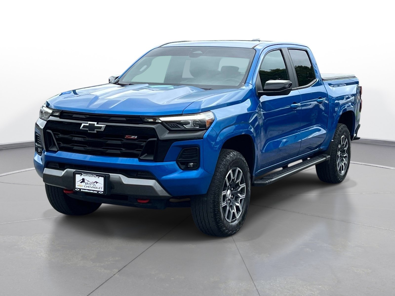 Used 2023 Chevrolet Colorado Z71 w/ Z71 Convenience Package 2 AWD/4WD image 9
