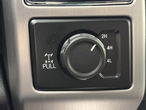 Used 2019 Ford F350 Platinum w/ Platinum Ultimate Package image 23