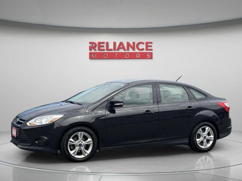 Used 2014 Ford Focus SE FWD image 2