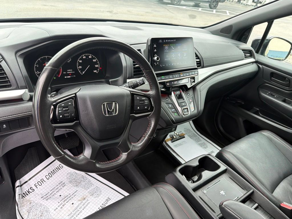 Used 2025 Honda Odyssey Sport-L image 10