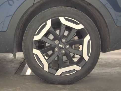 Used 2025 Kia Telluride S AWD/4WD image 23