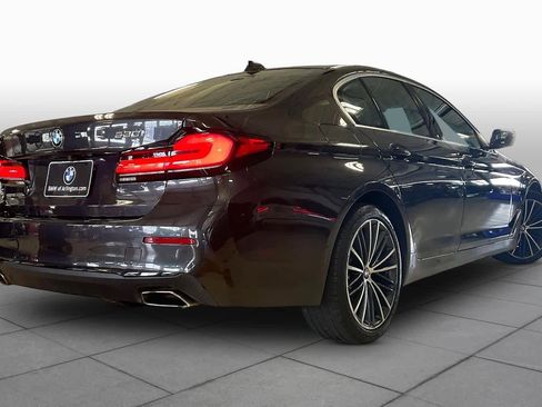 Used 2023 BMW 530i w/ Convenience Package RWD image 12