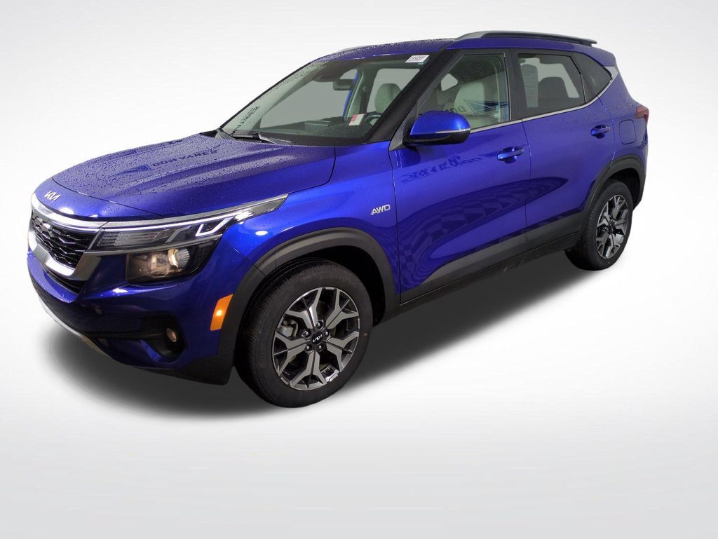 Used 2023 Kia Seltos EX AWD/4WD image 1