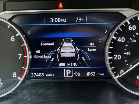 Used 2024 Nissan Sentra SV w/ All-Weather Package FWD image 8