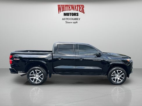 Used 2024 Chevrolet Colorado Z71 w/ Z71 Convenience Package 2 AWD/4WD image 6