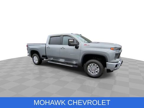 Used 2025 Chevrolet Silverado 2500 LT w/ All Star Edition image 2