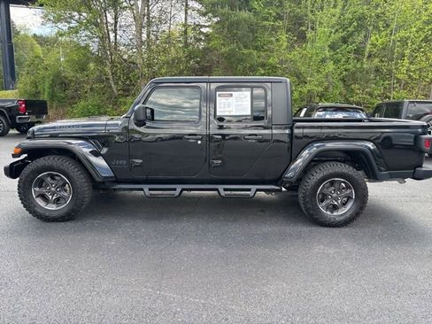 Used 2021 Jeep Gladiator Willys image 9