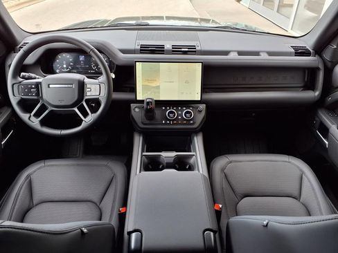 New 2026 Land Rover Defender 110 S AWD/4WD image 9