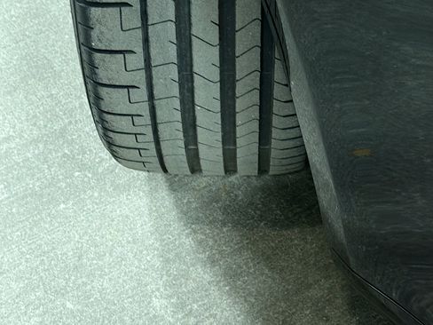 Used 2025 Porsche 911 Turbo image 39