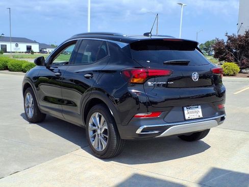 Used 2023 Buick Encore GX Essence w/ Experience Buick Package image 4