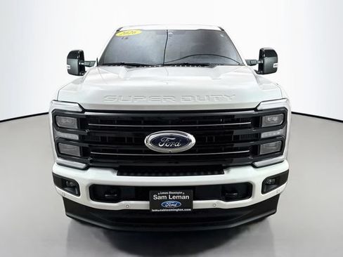 Used 2026 Ford F350 Platinum AWD/4WD image 2