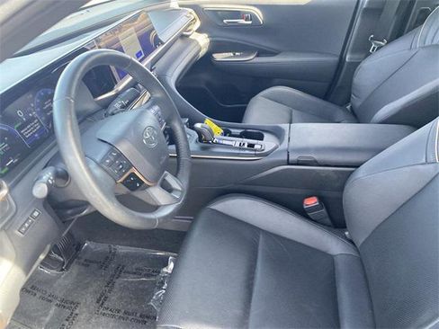 Certified 2023 Toyota Crown Platinum image 13