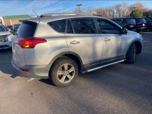 Used 2015 Toyota RAV4 XLE image 6