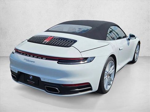 Used 2022 Porsche 911 Carrera RWD image 5