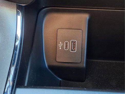 New 2026 Ford F150 XLT w/ Equipment Group 302A MID AWD/4WD image 13