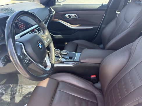 Used 2019 BMW 330i xDrive Sedan w/ Premium Package AWD/4WD image 10