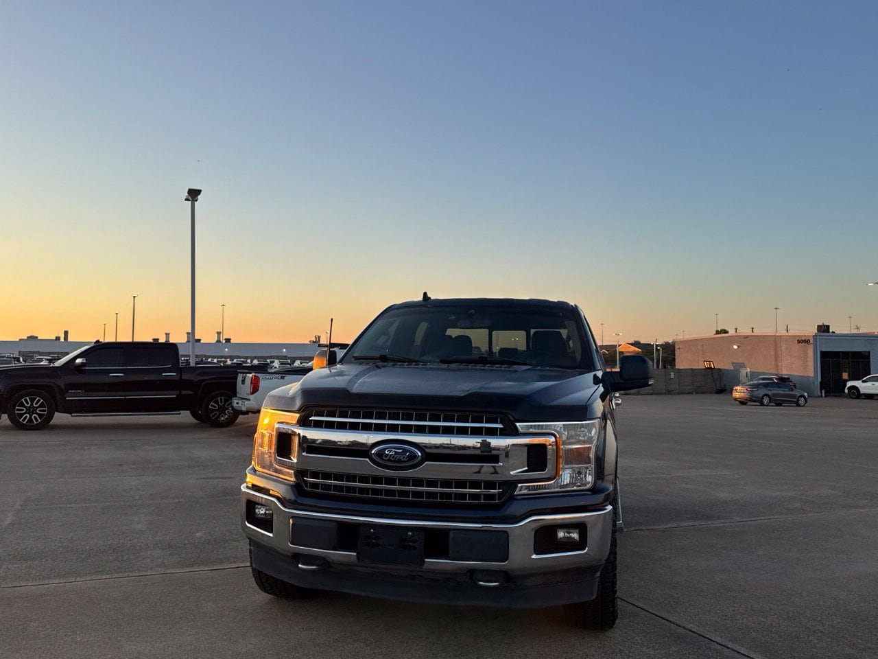 Used 2019 Ford F150 XLT w/ Equipment Group 302A Luxury AWD/4WD image 8