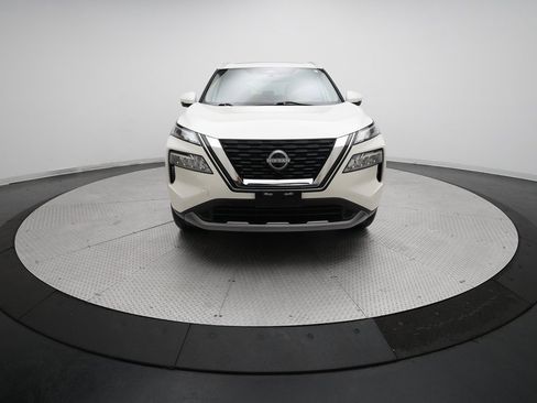 Used 2023 Nissan Rogue SL image 11