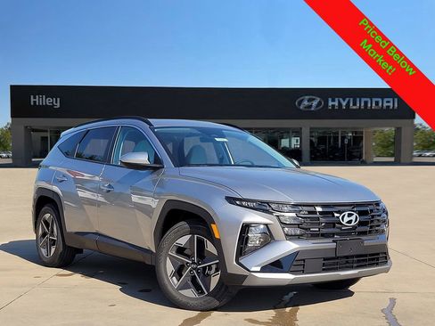 Certified 2025 Hyundai Tucson SEL image 1