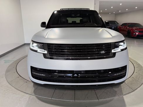 Used 2023 Land Rover Range Rover SE AWD/4WD image 5