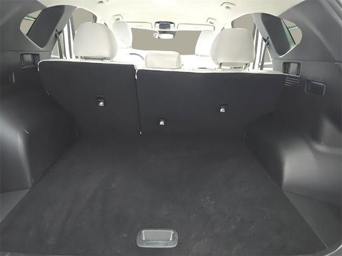 Used 2025 Hyundai Tucson SEL image 17