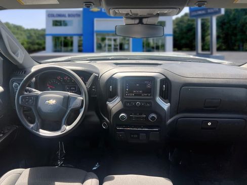 Certified 2025 Chevrolet Silverado 1500 Custom AWD/4WD image 29
