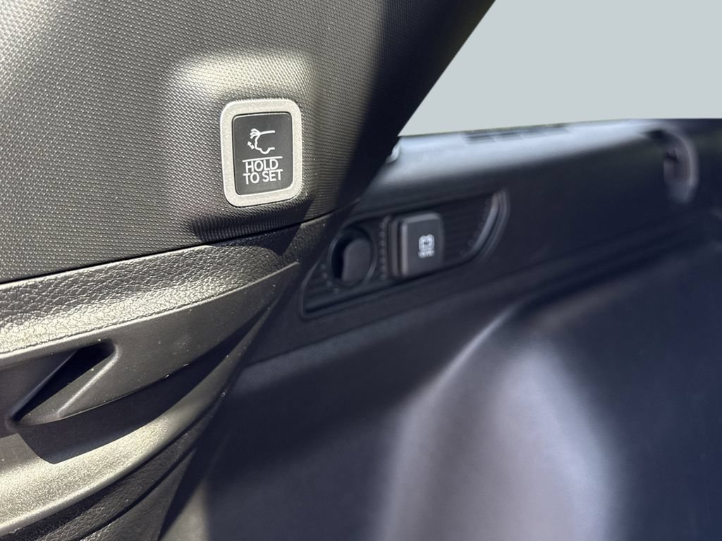 New 2026 Jeep Grand Cherokee Altitude RWD image 31